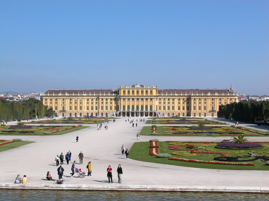 Istana Schönbrunn