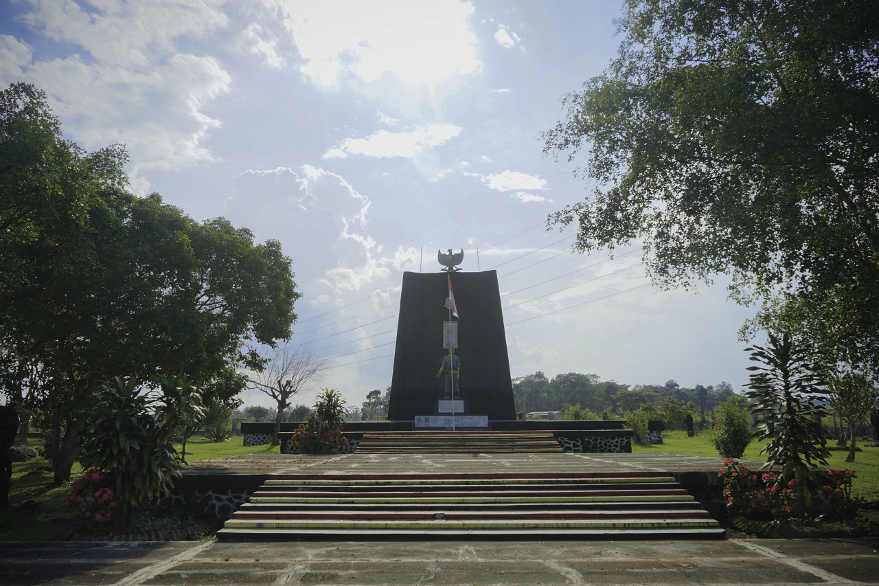 Mengungkap Keindahan Monumen