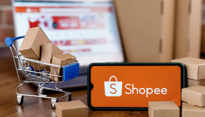 Platform Shopee Menjadi Tempat Belanja Online Terkenal Saat Ini