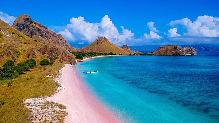 Panduan Lengkap Destinasi Pantai Terbaik Di Indonesia