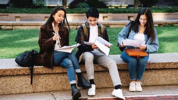 Perkayalah Diri Selagi Muda Dengan Berbagai Cara Ini