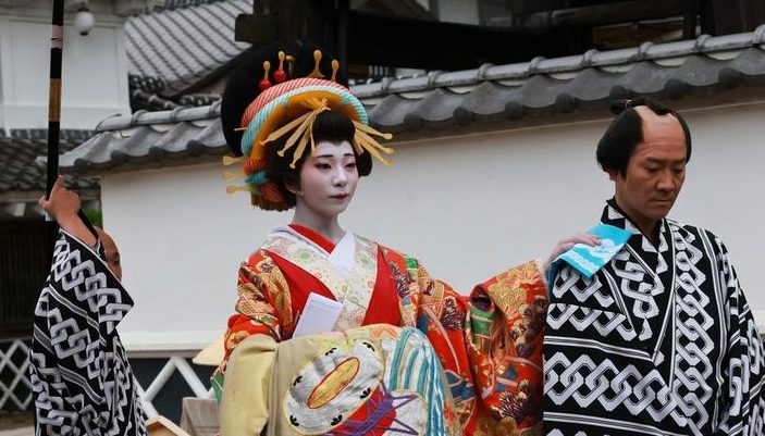 OiRan Walk Tradisi Mempesona Jepang Yang Sarat Makna Budaya