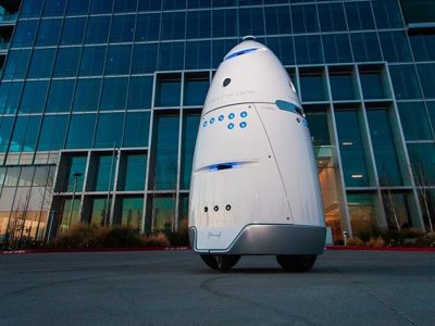 Inovasi Robot Penjaga Keamanan
