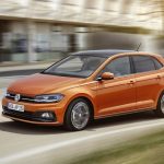 Mobil Volkswagen Passat Sedan Mid-Size Yang Populer
