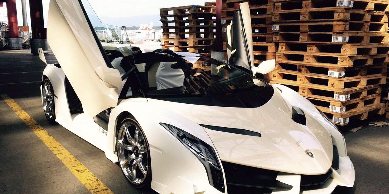 Di Balik Lamborghini Veneno, Supercar Langka Dengan Aura Balap