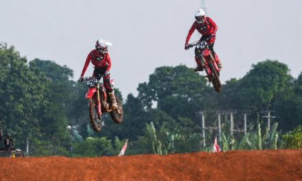 Serunya Motorcross Untuk Semua Kalangan Usia