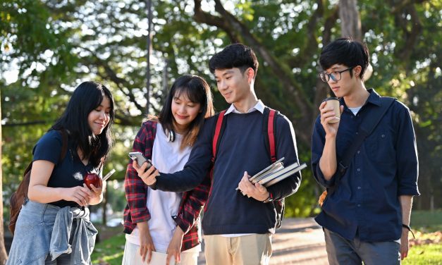 Generasi Z Mulai Dominasi Investasi Saham Dan Kripto