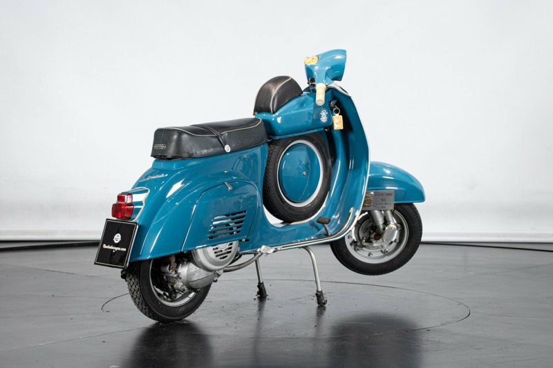 Vespa SS90