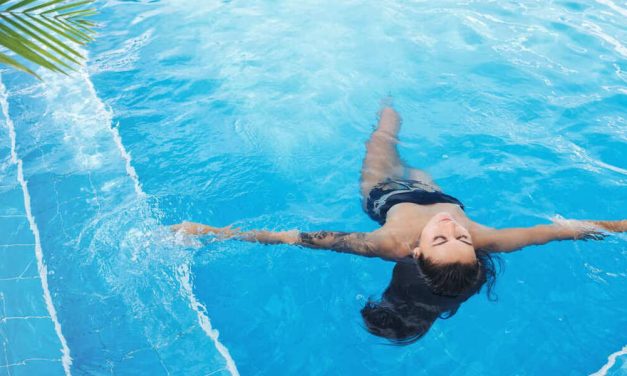 Berenang Saat Haid, Ini Anjuran Dan Pandangan Dari Ahli